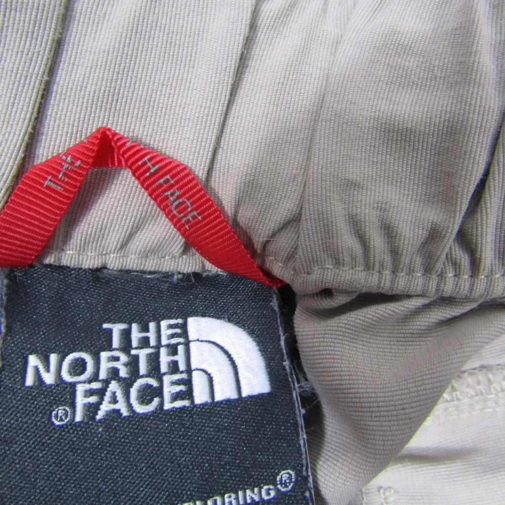 The‎ North Face Shorts Mens Large Beige Hiking Nylon Belted Cargo Lightweight